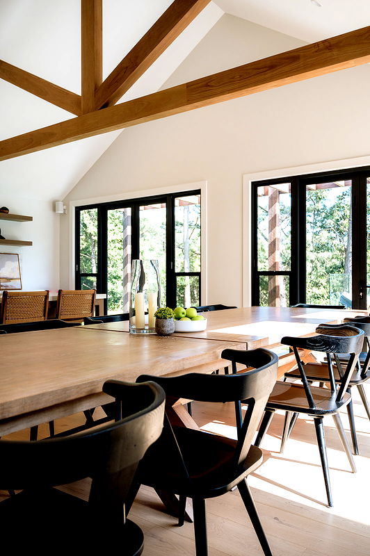 Berry Luxury Barn House (Heated Pool)