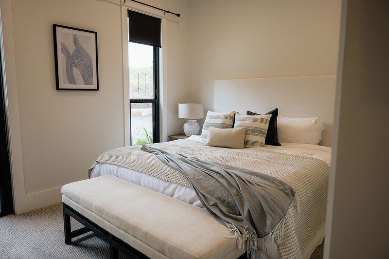 Berry Luxury Barn House (Heated Pool)