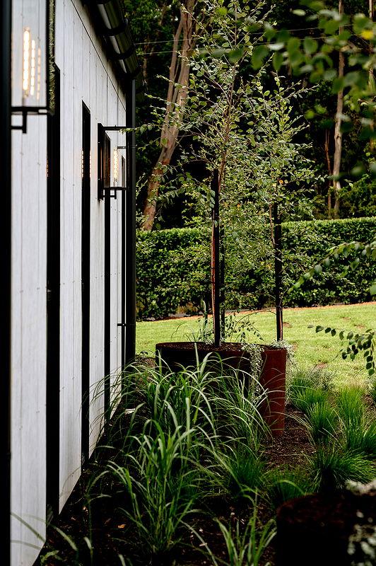 Berry Luxury Barn House (Heated Pool)