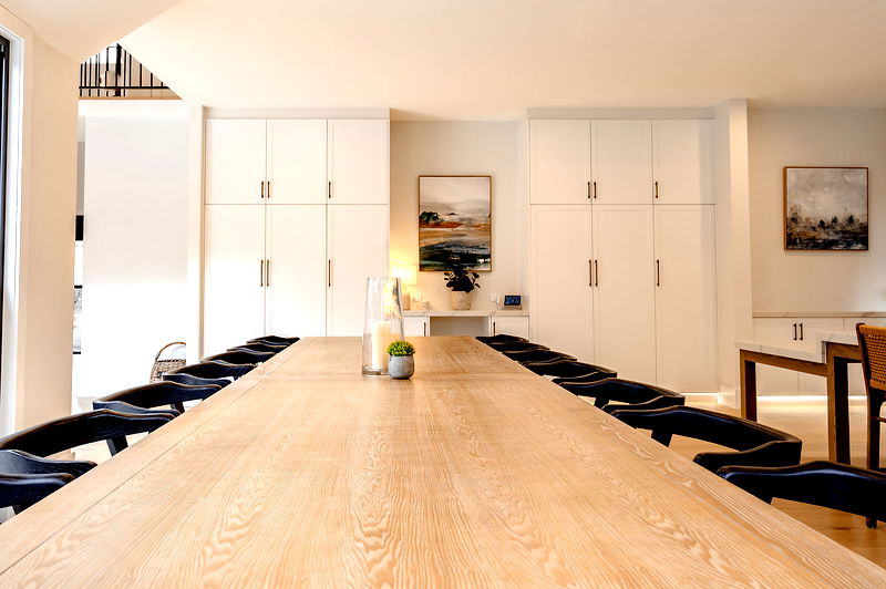 Berry Luxury Barn House (Heated Pool)