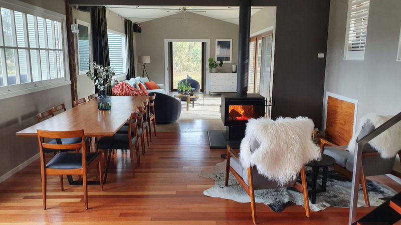 The Welcome Paddock (With Car Parking)