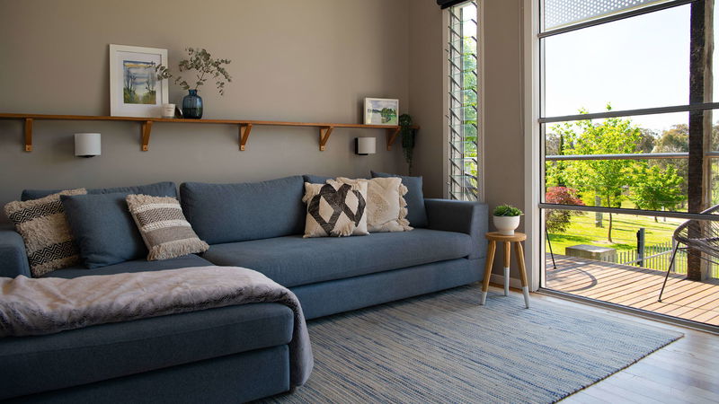 The Welcome Paddock (With Car Parking)