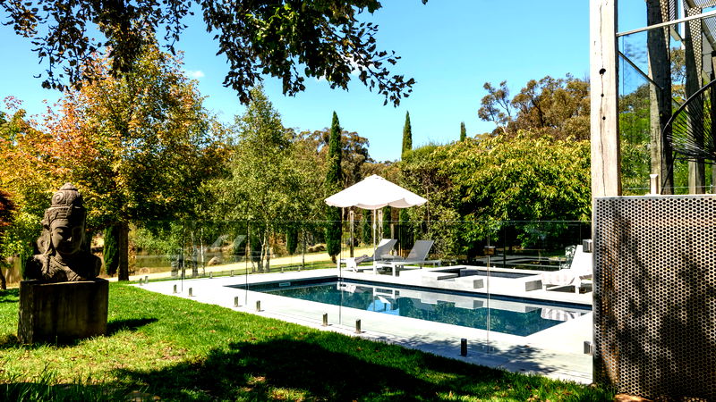 The Welcome Paddock (With Car Parking)