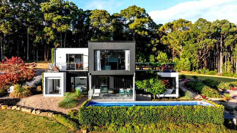 Maple Rise (With Car Parking)