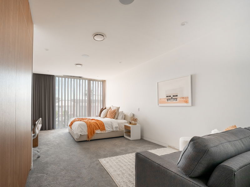 Mana Beach House (Heated Pool)