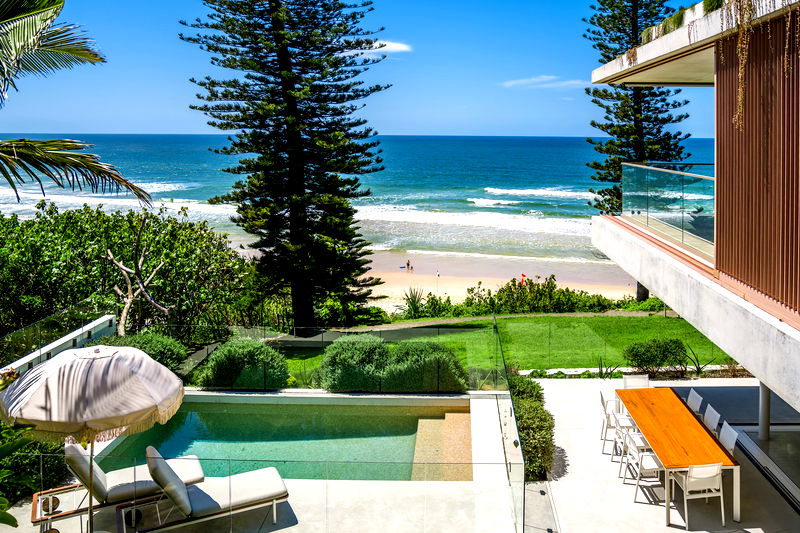 Caba Beach House (Walk to Beach)