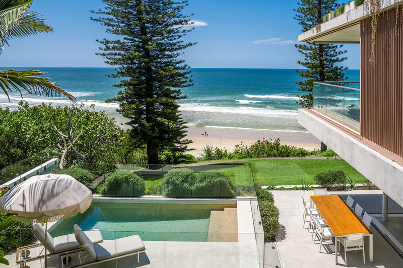 Caba Beach House (Walk to Beach)