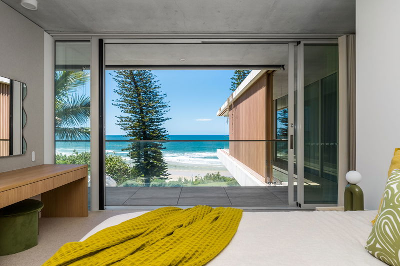 Caba Beach House (Walk to Beach)