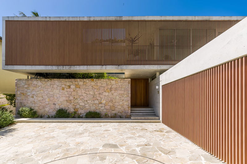 Caba Beach House (Walk to Beach)