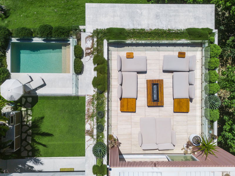 Caba Beach House (Walk to Beach)