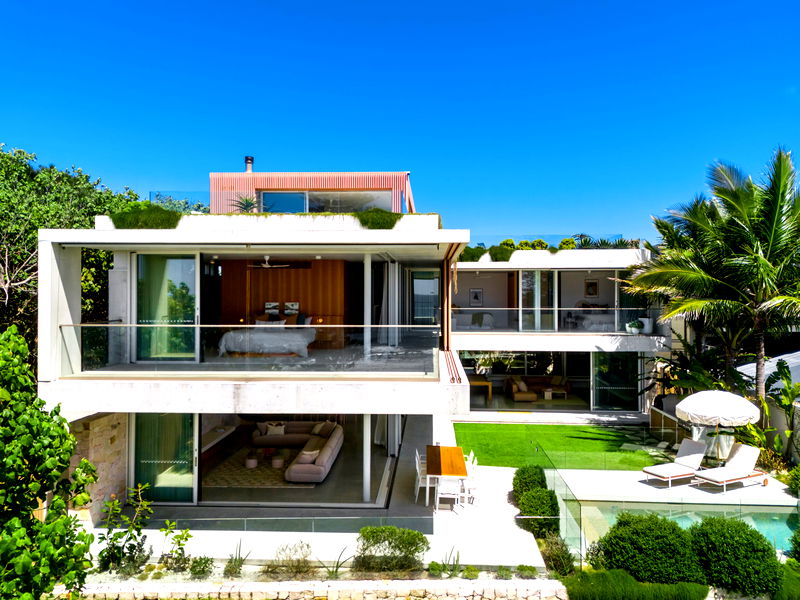 Caba Beach House (Walk to Beach)