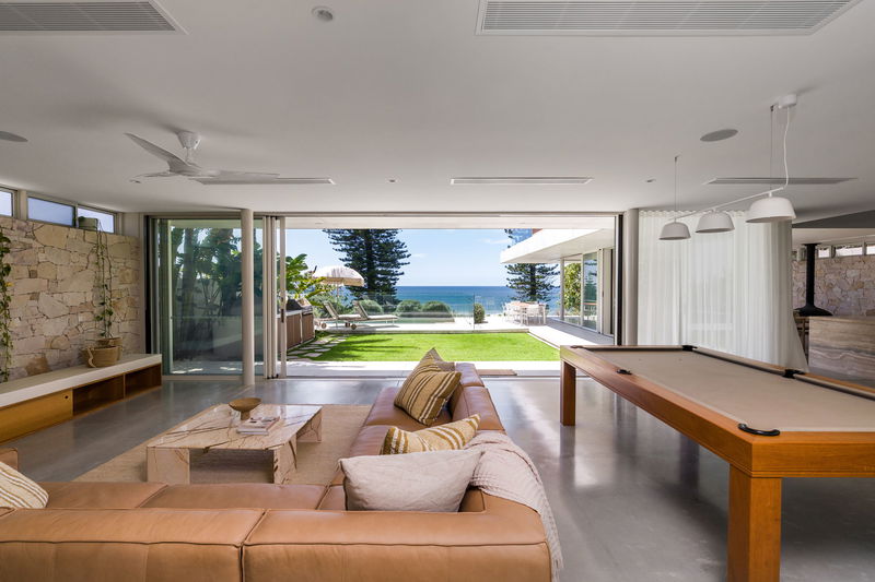 Caba Beach House (Walk to Beach)