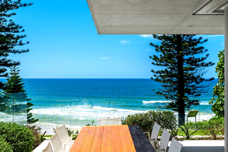 Caba Beach House (Walk to Beach)