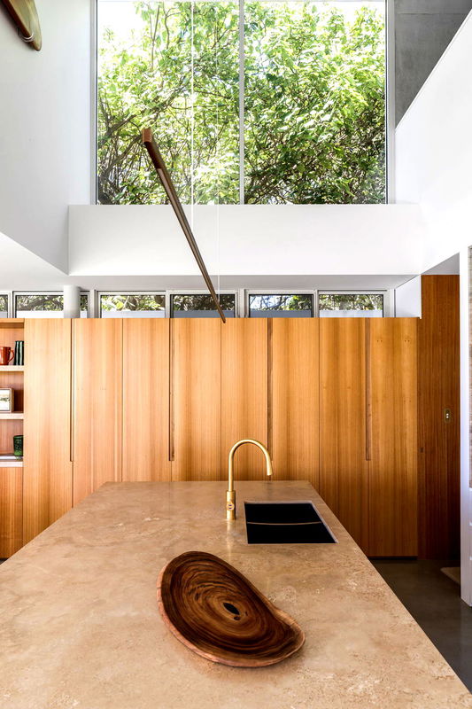 Caba Beach House (Walk to Beach)