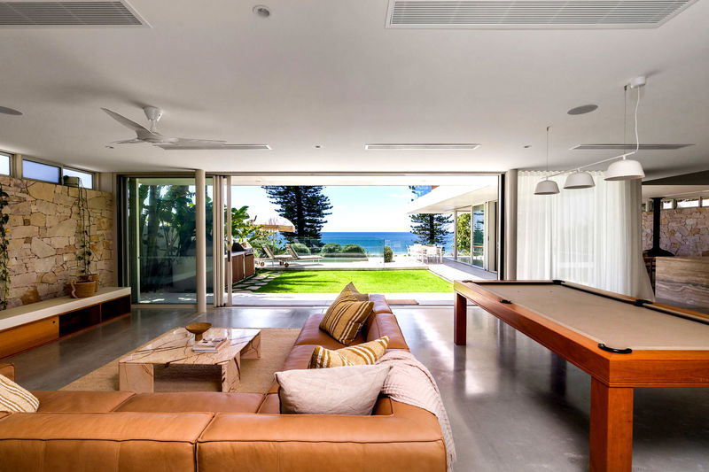 Caba Beach House (Walk to Beach)