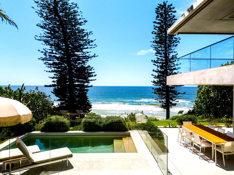 Caba Beach House (Walk to Beach)