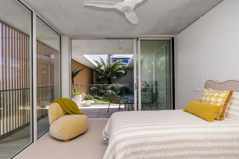 Caba Beach House (Walk to Beach)