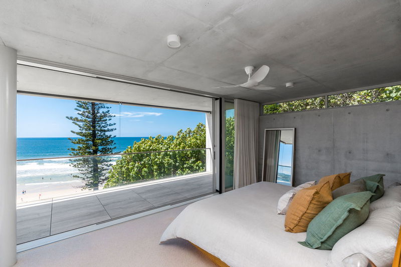 Caba Beach House (Walk to Beach)