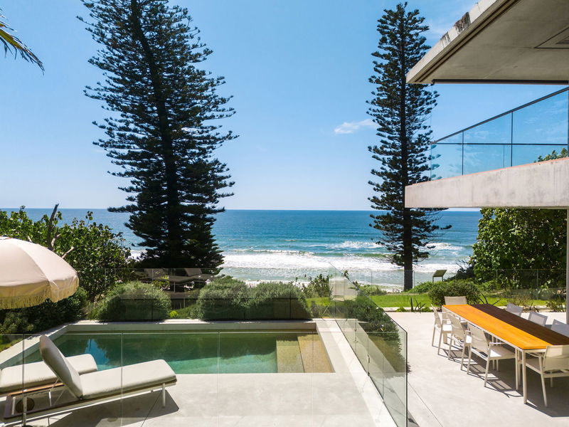 Caba Beach House (Walk to Beach)