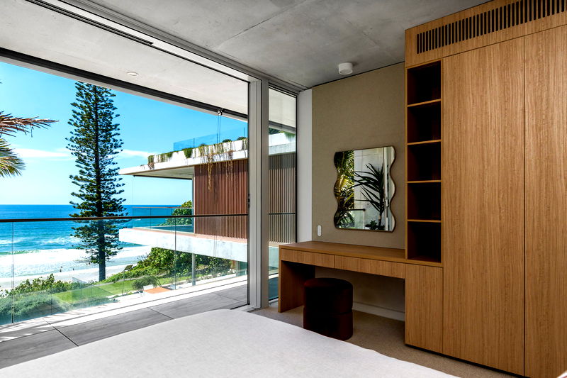 Caba Beach House (Walk to Beach)