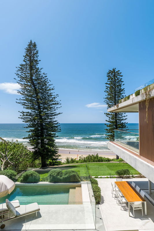 Caba Beach House (Walk to Beach)