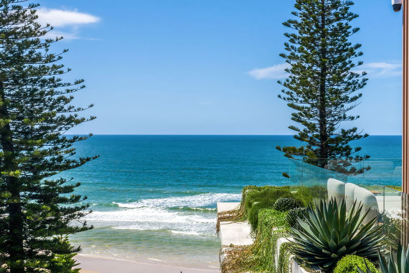 Caba Beach House (Walk to Beach)