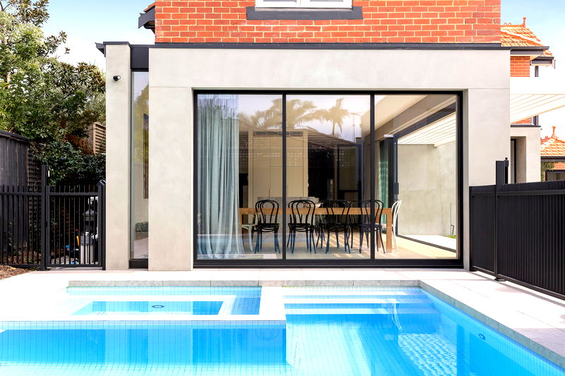 Tintern Brighton (With Car Parking)