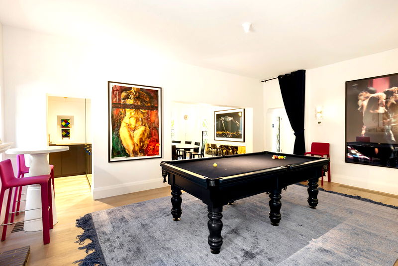 The Ultimate (With Car Parking)