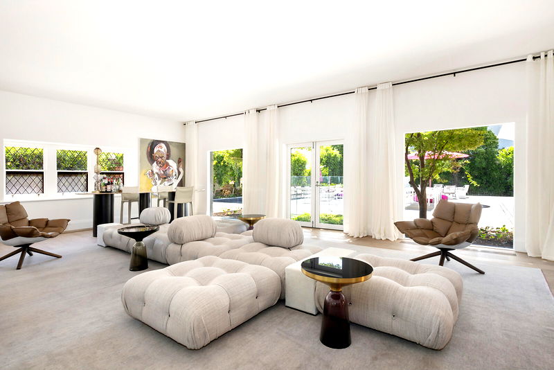 The Ultimate (With Car Parking)