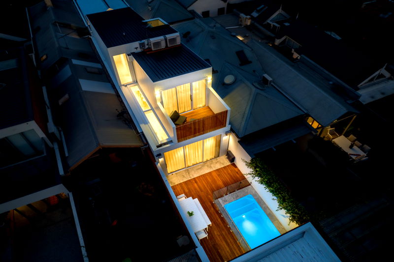 Sun Kiss (with plunge pool & car parking)