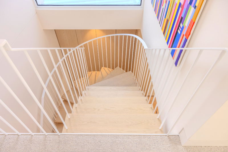 Sun Kiss (with plunge pool & car parking)