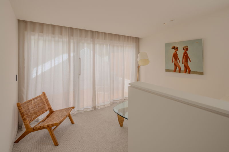 Sun Kiss (with plunge pool & car parking)