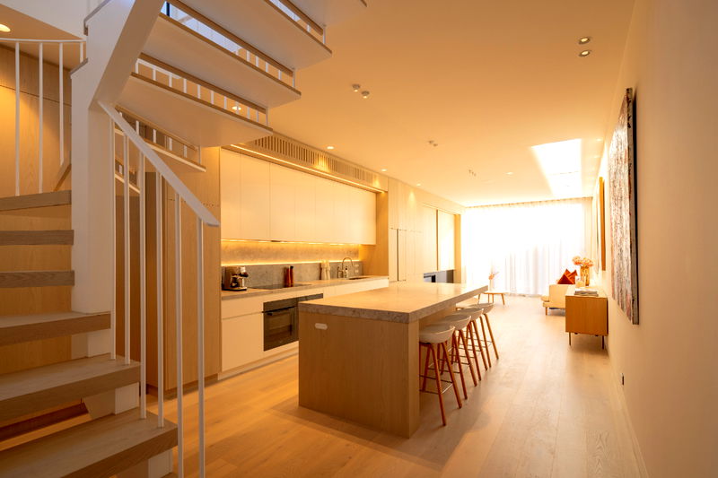 Sun Kiss (with plunge pool & car parking)