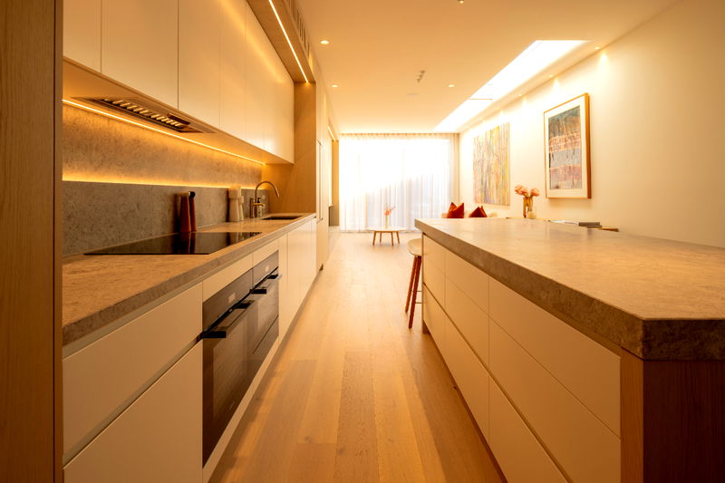 Sun Kiss (with plunge pool & car parking)