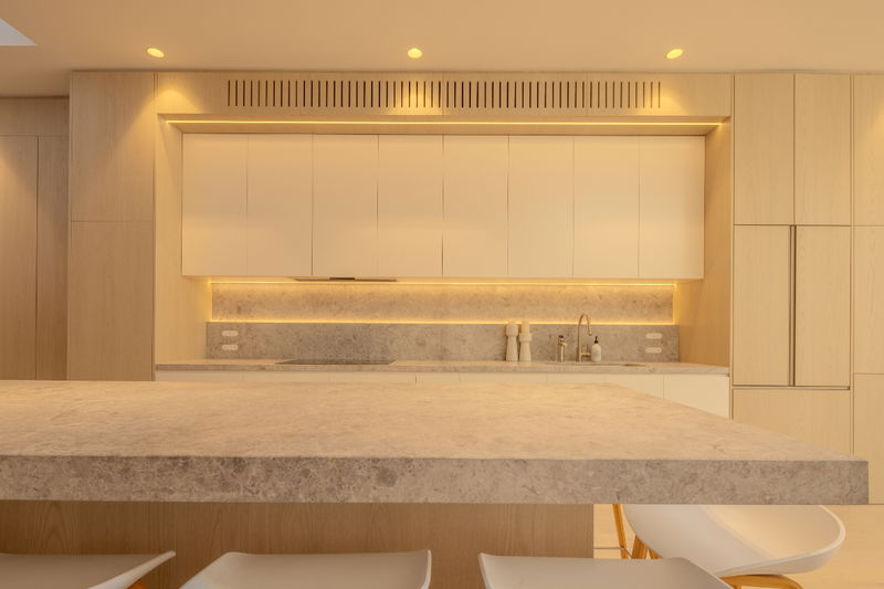 Sun Kiss (with plunge pool & car parking)