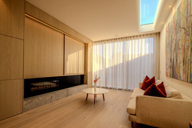 Sun Kiss (with plunge pool & car parking)