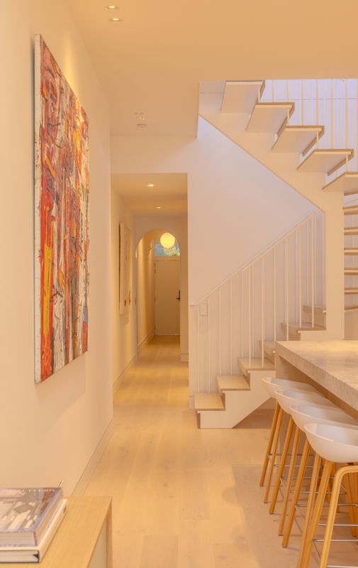 Sun Kiss (with plunge pool & car parking)