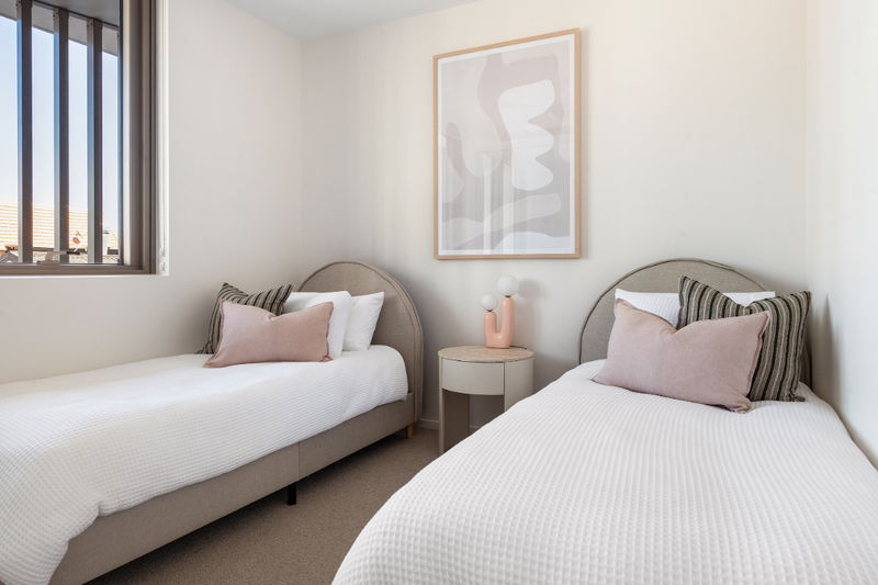 Burleigh Bliss (Ocean Views)