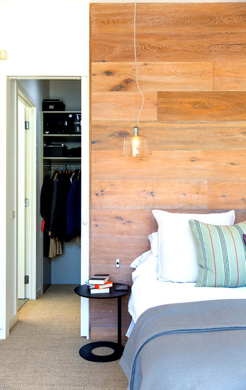 Kellenera (With Heated Pool and Car Parking)