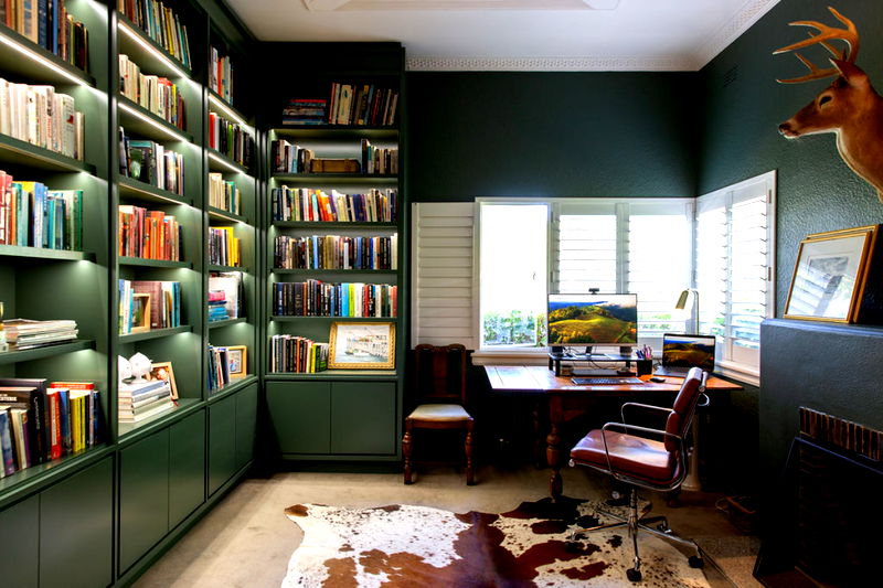 Kellenera (With Heated Pool and Car Parking)