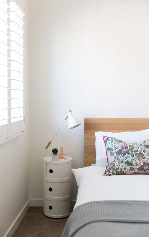 Kellenera (With Heated Pool and Car Parking)