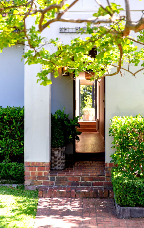 Kellenera (With Heated Pool and Car Parking)