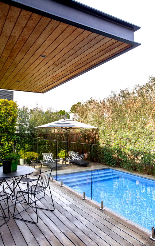 Kellenera (With Heated Pool and Car Parking)