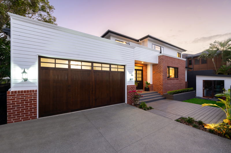 Allambi Broadbeach (With Car Parking)