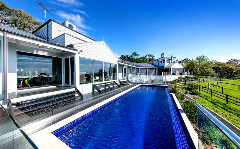 South Hampton - The Residence (With Stunning Views)