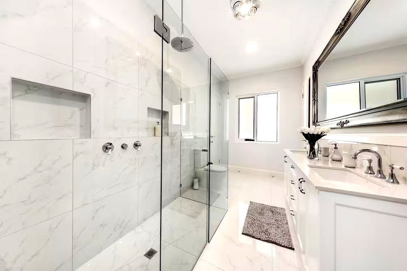 South Hampton - The Residence (With Stunning Views)