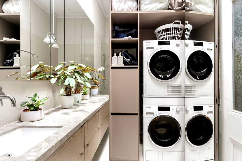 St Kilda West Beach (Walk to the beach)