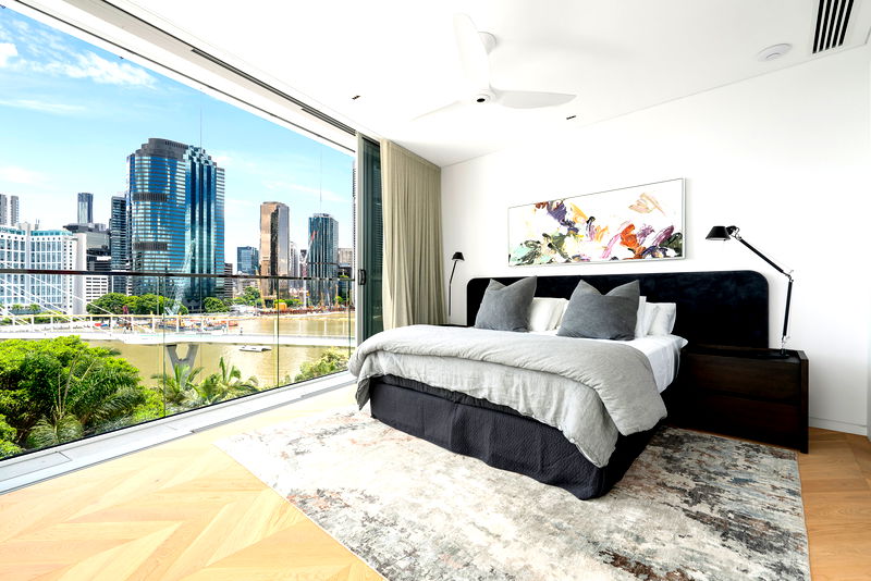 Brisbane Skyhome (With City Views)