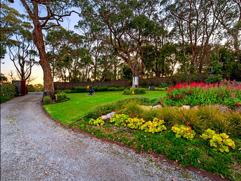 The Perch (Heated Pool)