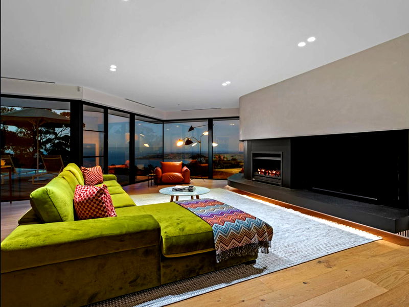 The Perch (Heated Pool)